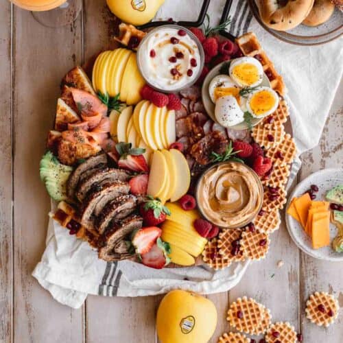  Easy Breakfast Charcuterie Board idea