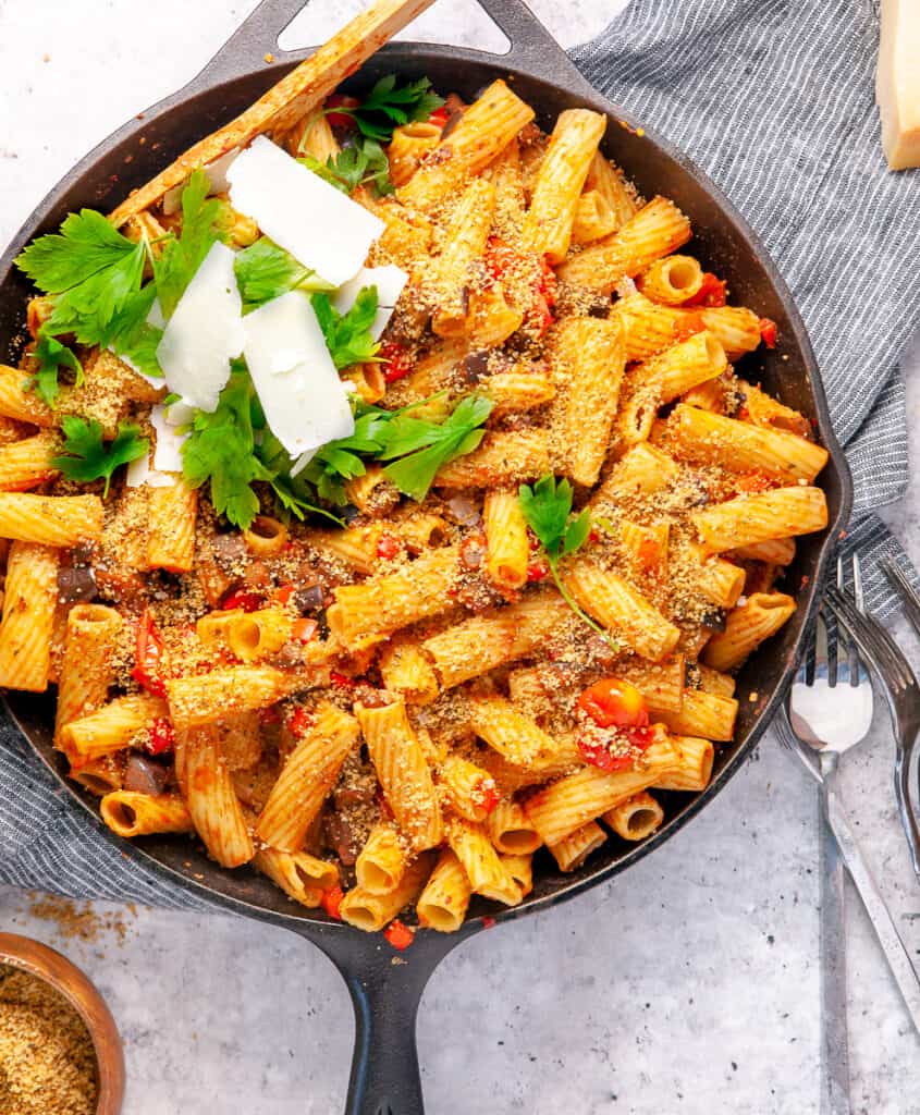 Eggplant and tomato pasta for mothers day lunch ideas