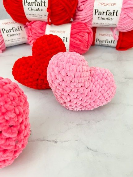 heart shape crochet pattern for mother's day gift ideas