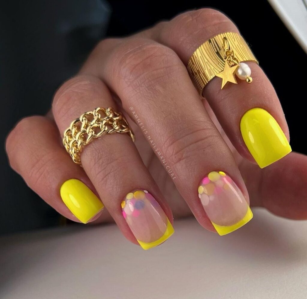 trendy yellow nails