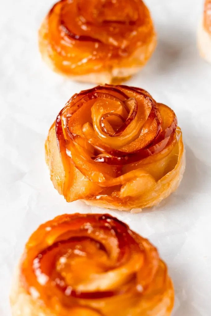 simple and easy apple roses for mothers day dessert 