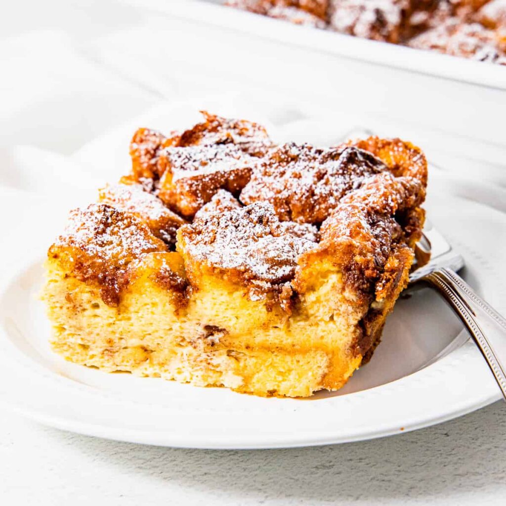 Oven baked french toast casserole for mothers day brunch ideas
