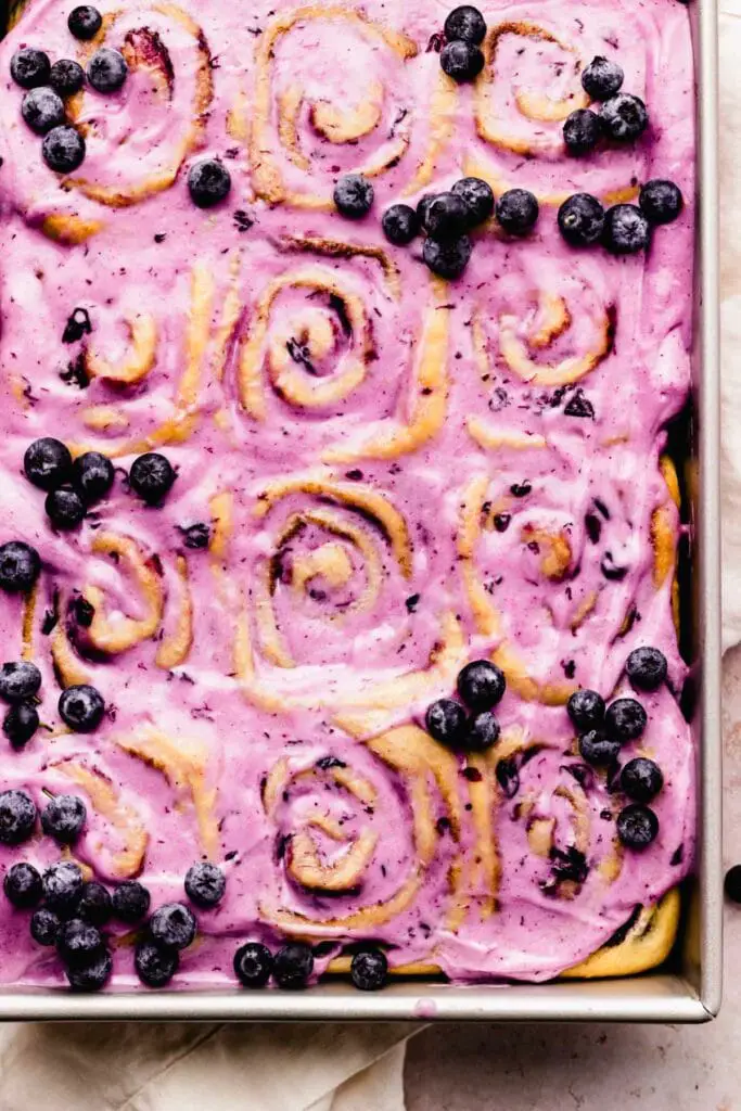 best blueberry cinnamon rolls for mothers day breakfast recipe ideas