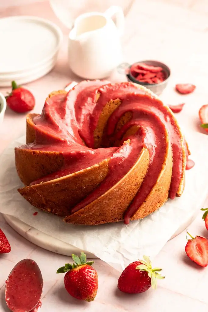 strawberry bundt cake for mothers day cake ideas