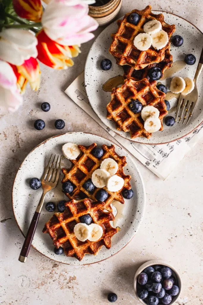 simple and easy vegan waffles with only 3 ingredient