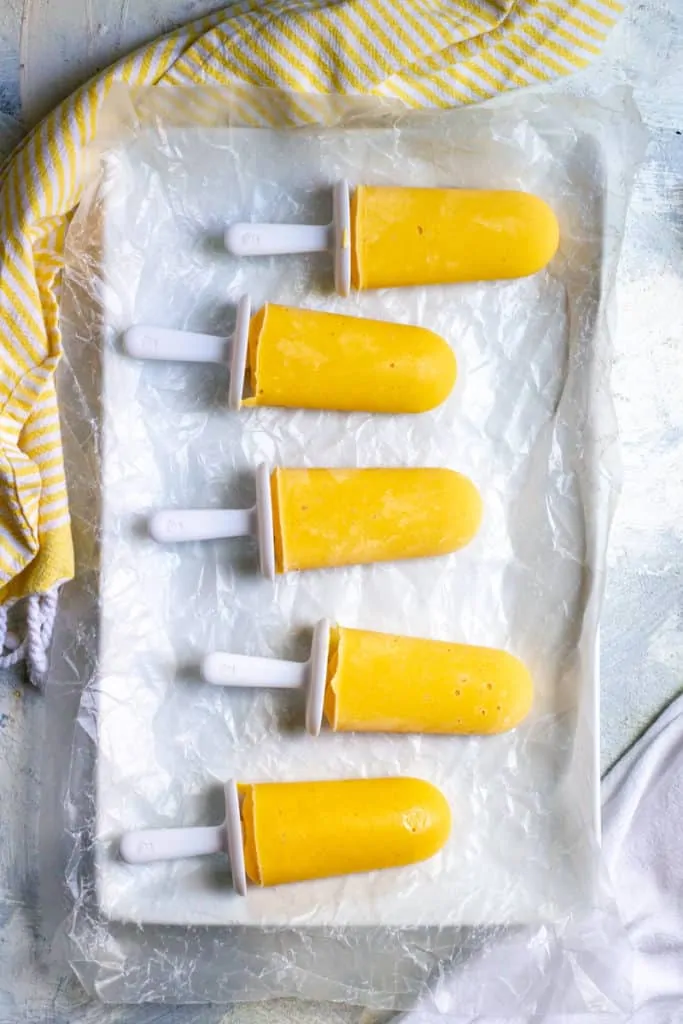 easy fruit  yogurt popsicle recipes