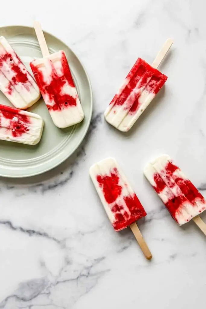 Healthy yogurt popsicle recipes with strawberry