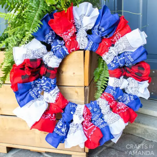 Patriotic Bandana Wreath- 4th of July craft ideas