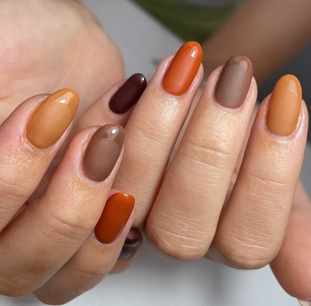 trendy fall nail designs and fall colors 