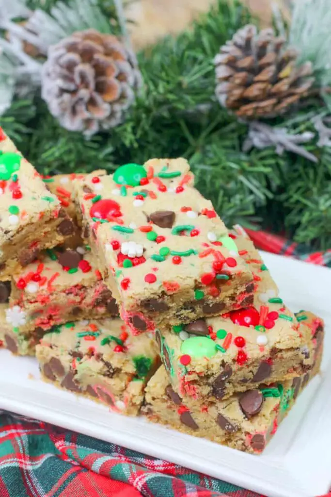 Christmas cookie bars - Christmas Dessert Recipes