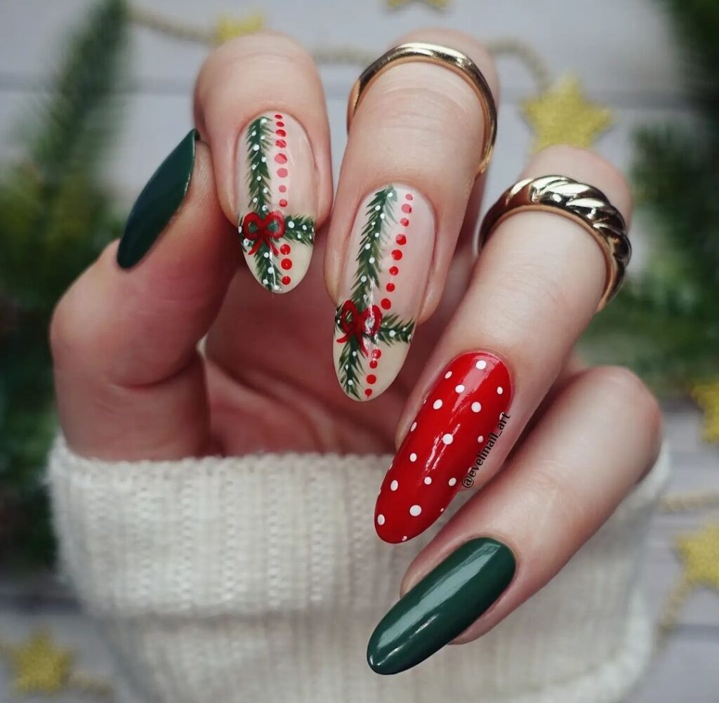 Christmas Elegance nail designs 