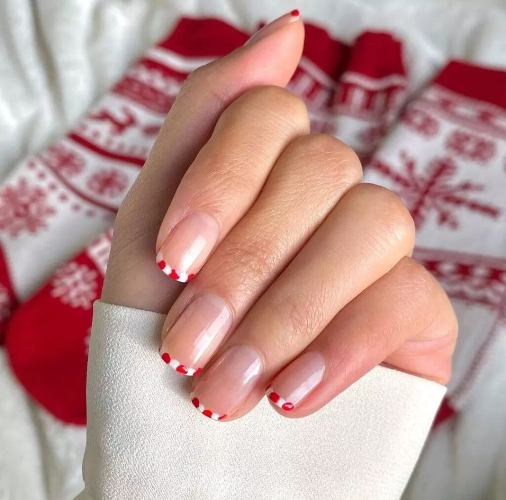 Simple red and white Christmas tips