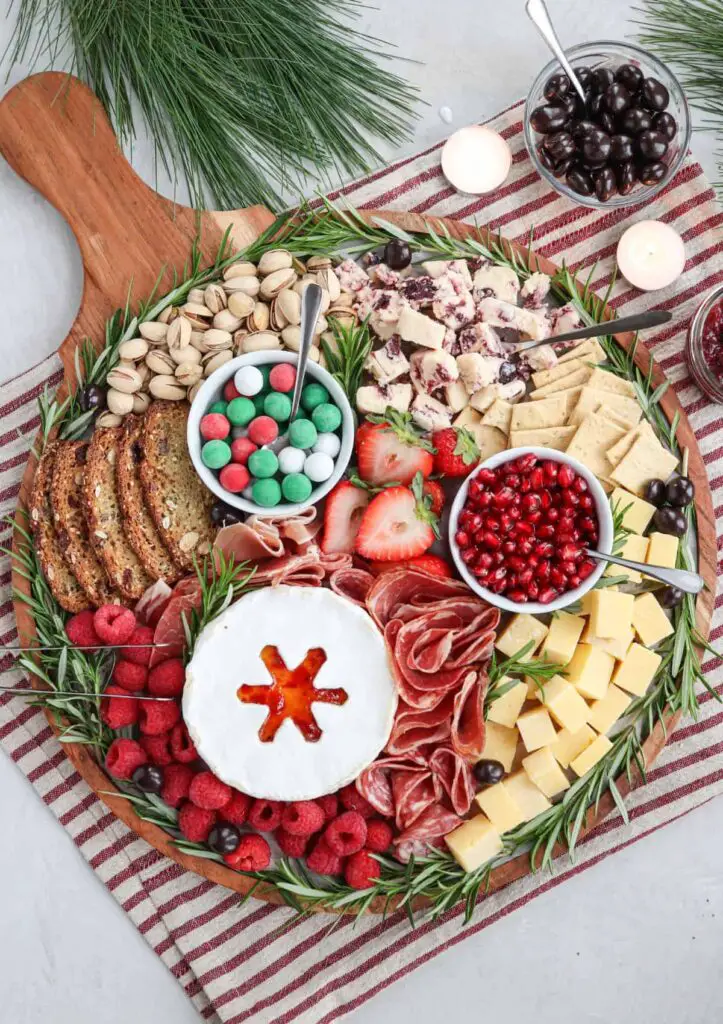 Christmas charcuterie board ideas