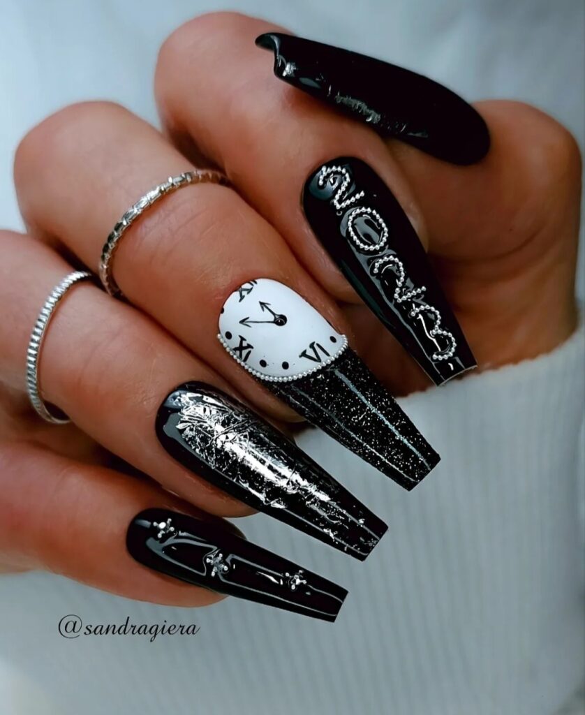 cute New Year nails design and nail art trends