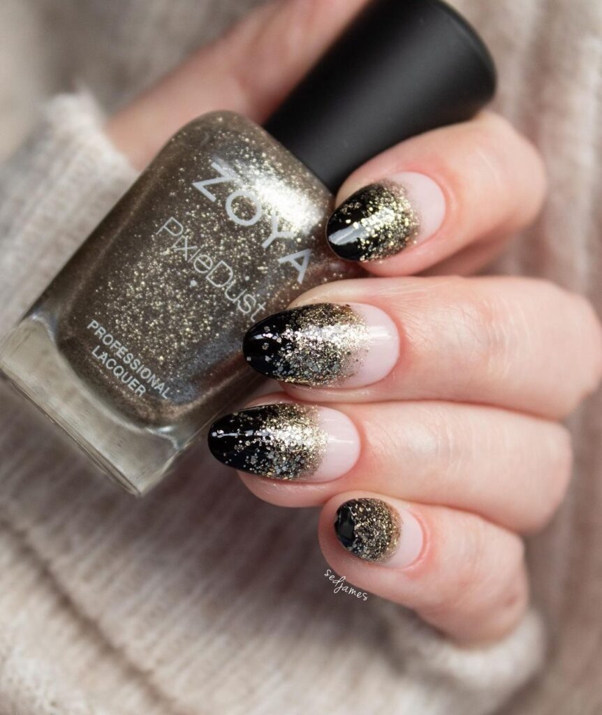 cute New Year nail design and nail art trends