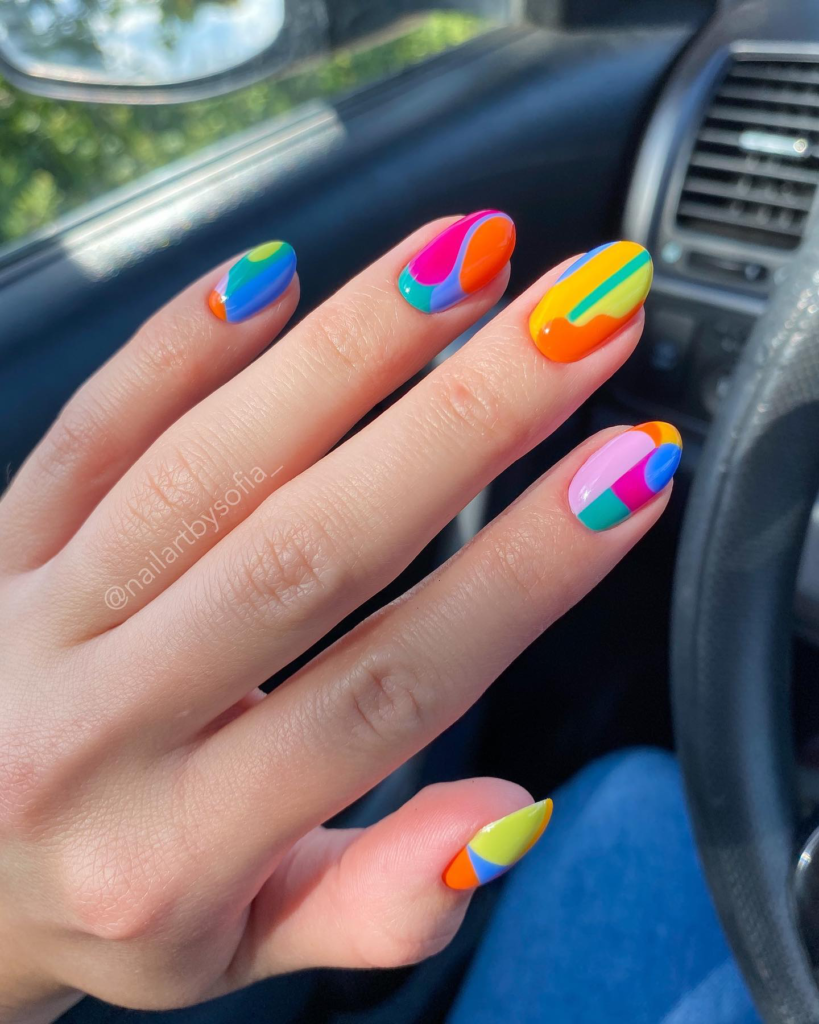 Short summer nails