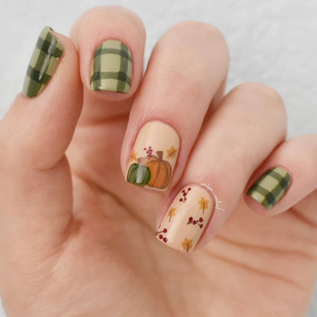 Pumpkin Nail designs 