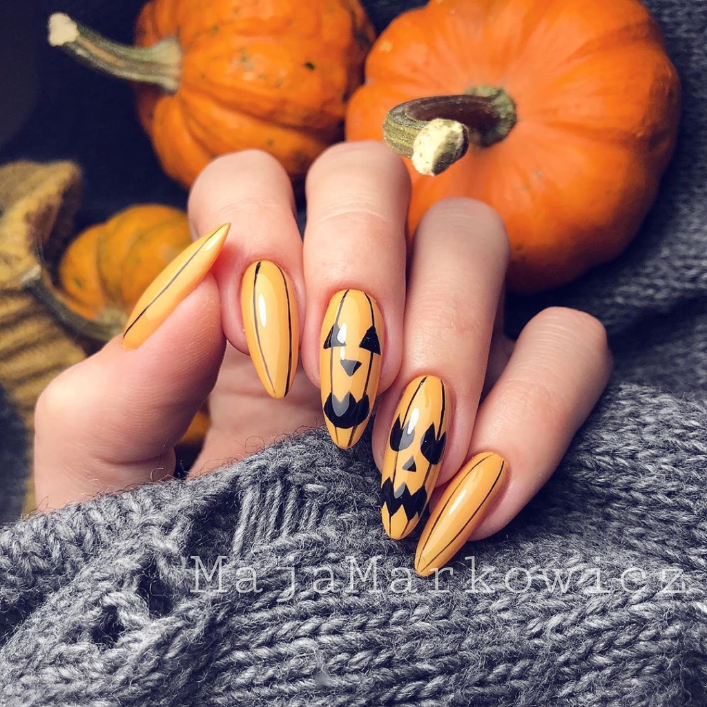 Pumpkin Nail Art