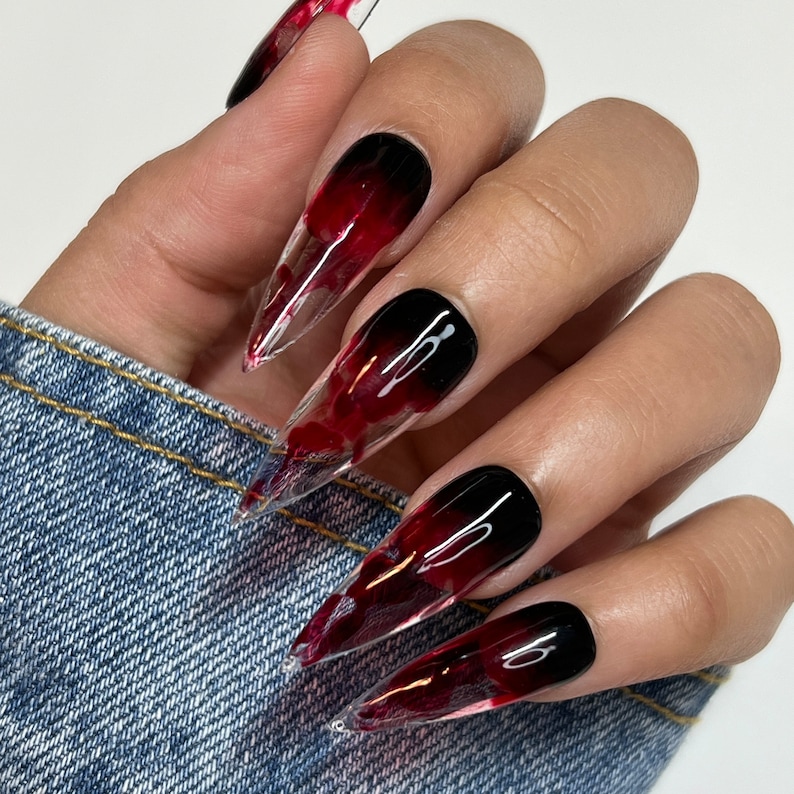 Halloween Nail Designs 