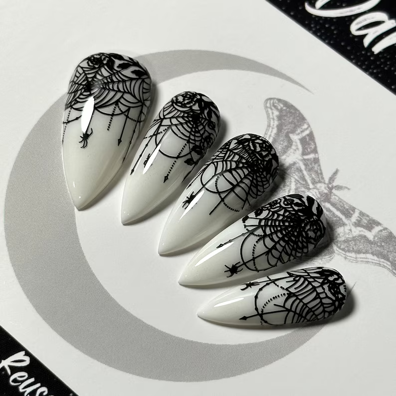 Halloween nail art designs