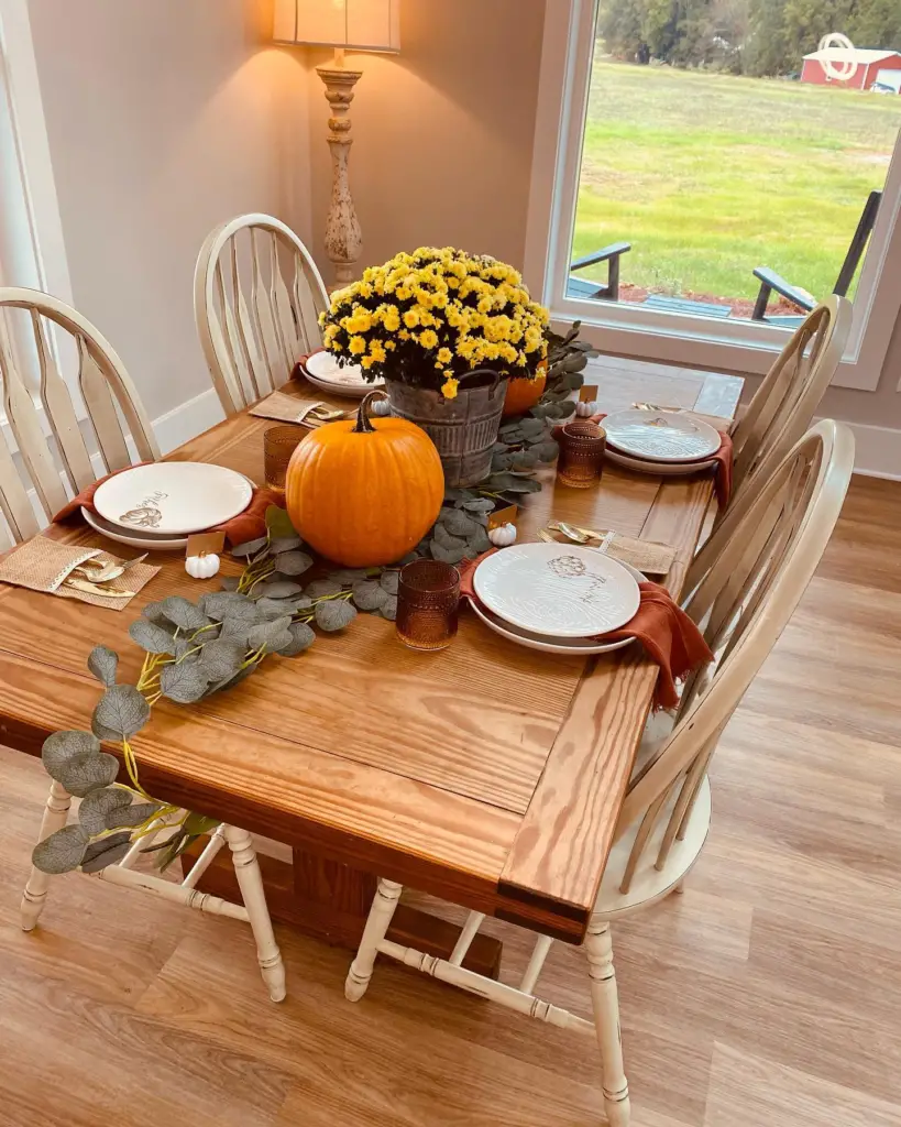 Thanksgiving tablescape