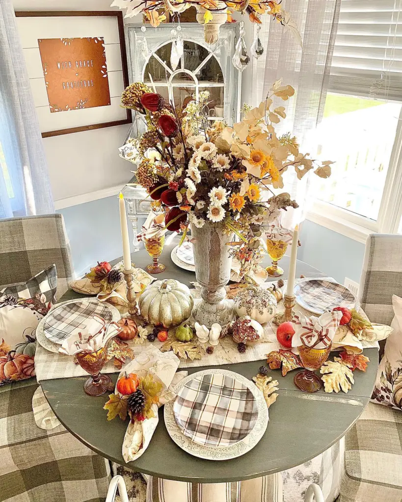 Thanksgiving table setting