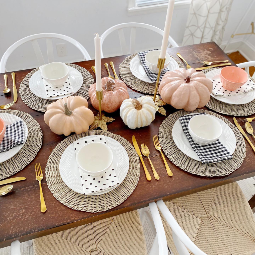 Thanksgiving tablescape