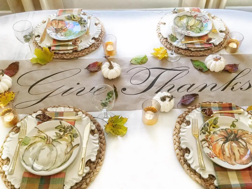 Thanksgiving tablescapes