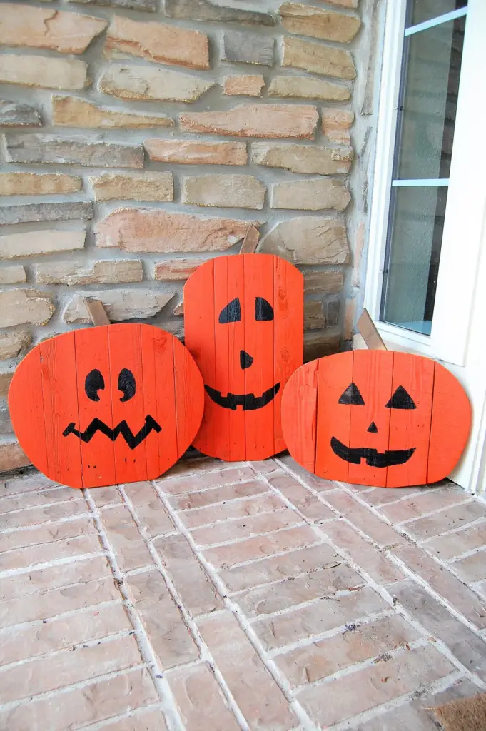 Halloween outdoor decor