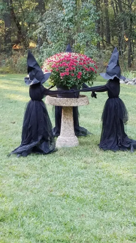 Halloween outdoor decor