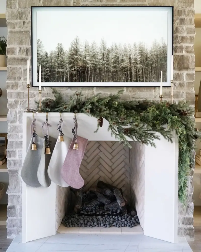 Christmas mantle decor