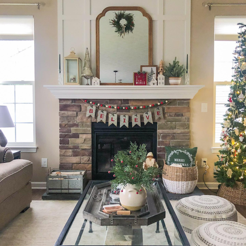 Christmas mantle decor