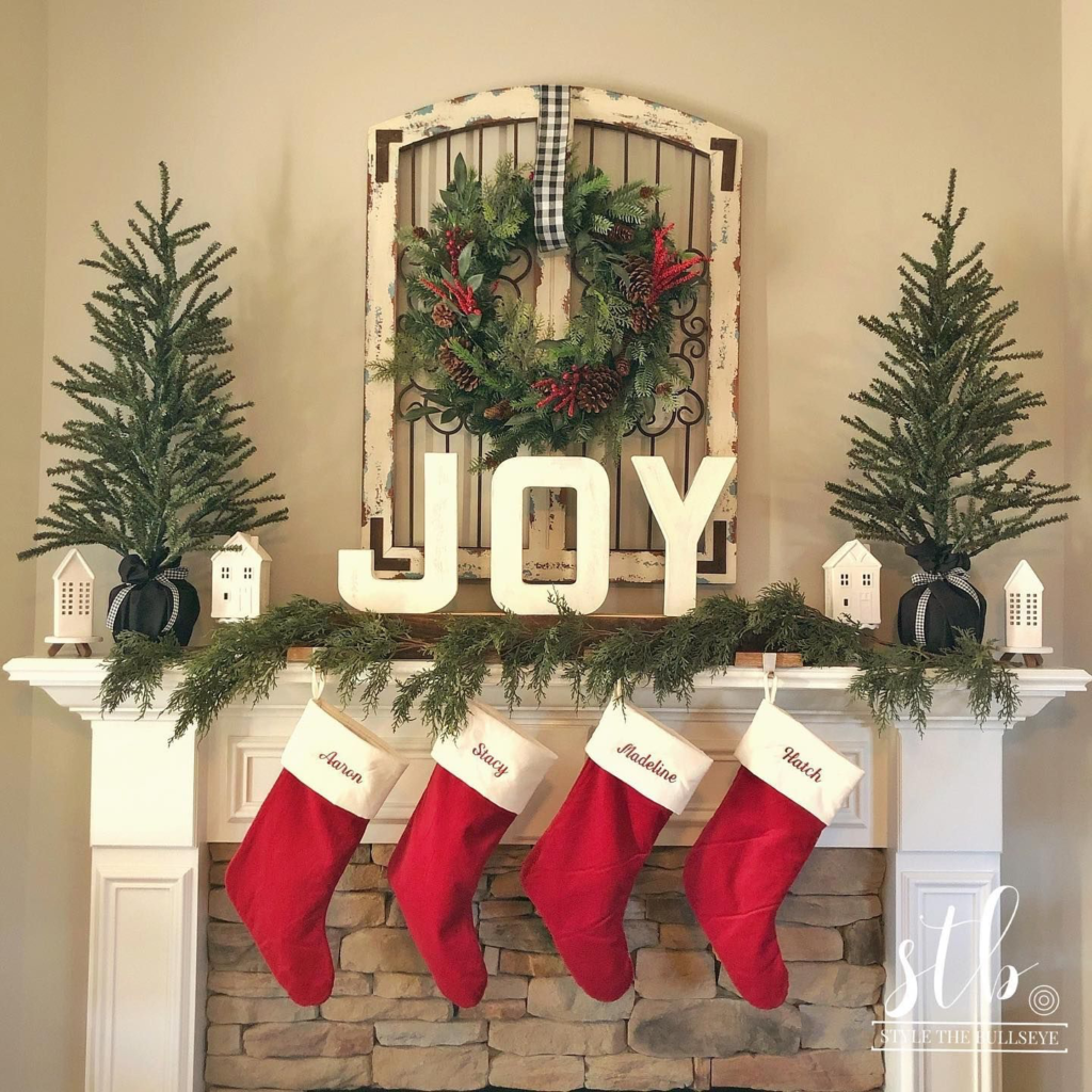 Christmas mantle decor