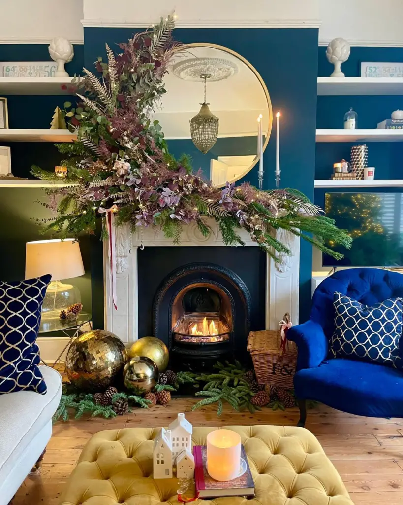 Christmas fireplace decor