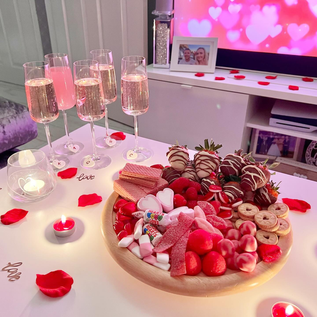 Galentines day party decor ideas