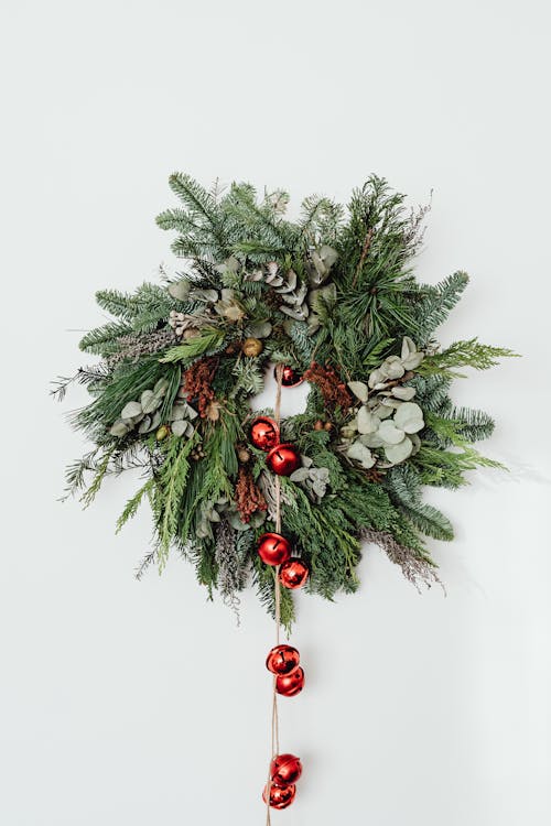 Free A Wreath With Ornaments Stock Photo